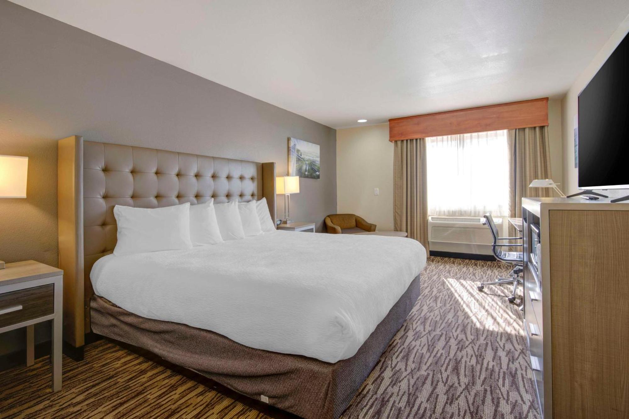 Best Western Plus Peppertree Airport Inn Airway Heights Eksteriør billede